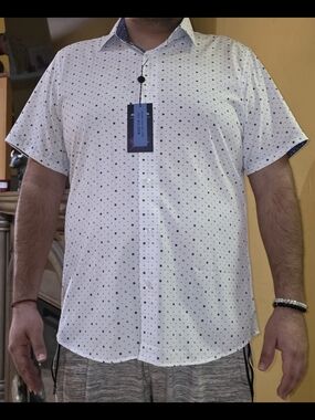 Men's Short Sleeve Dot-Print Button-Down Shirt